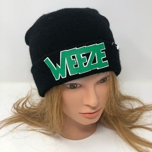 WEEZE Pop Out Name Winter Warm Hat